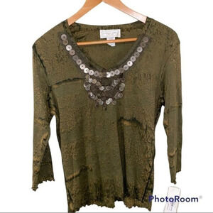 Nature Art by Lynn Wang Womens Green & Tan Top w‎ Lace & Beads
